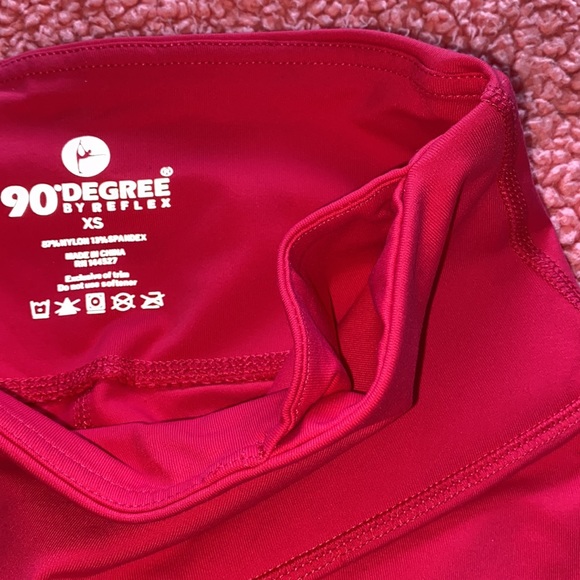 NWT 90 degree by reflex capri leggings - Picture 5 of 6